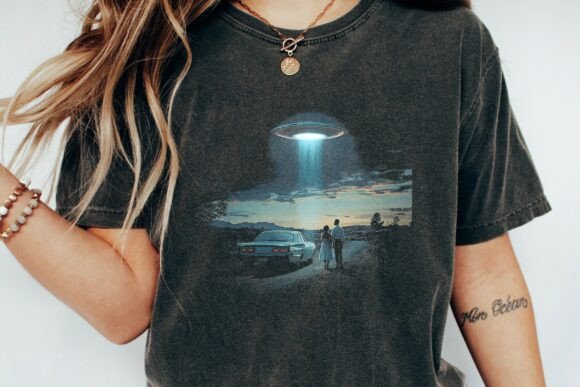 Download UFO Abduction Scene Classic Car Coup Png - Ufo Collection
