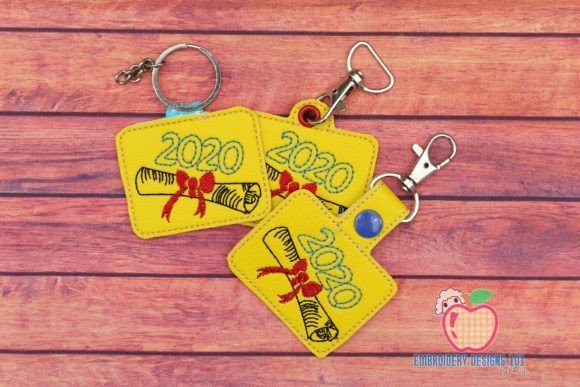 Download Graduation 2020 ITH Snaptab Keyfob - Premium Resources